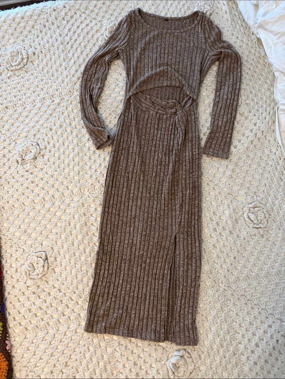 NWOT Ribbed Long Sleeve Knit Dress in Heather Brown